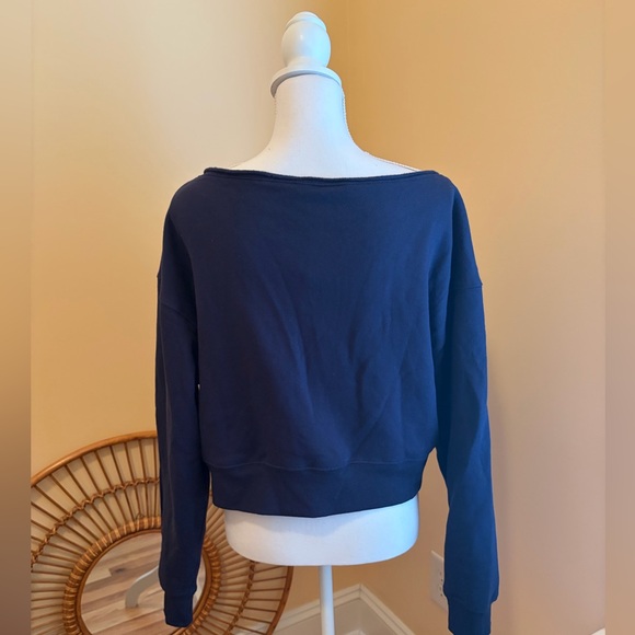 NWT Wild Fable St. Moritz Navy Off-Shoulder Sweatshirt Alpine Apres Ski Mtn New - Picture 10 of 15